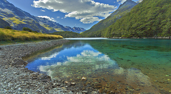 lago-piu-limpido-mondo
