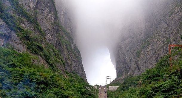 La-Porta-del-Paradiso-tianmen