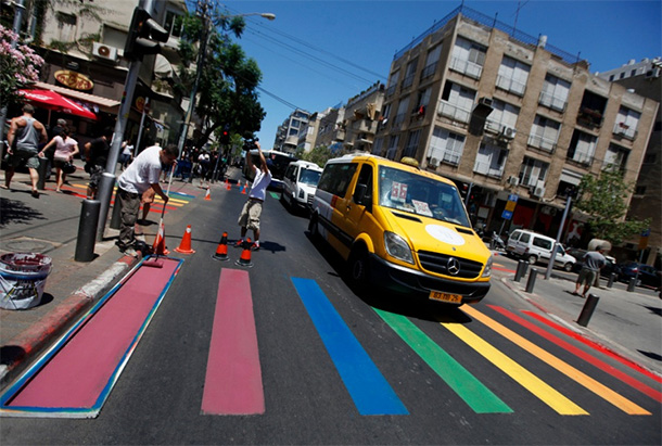 strisce-pedonali-Gay-Pride-a-Tel-Aviv-Israele